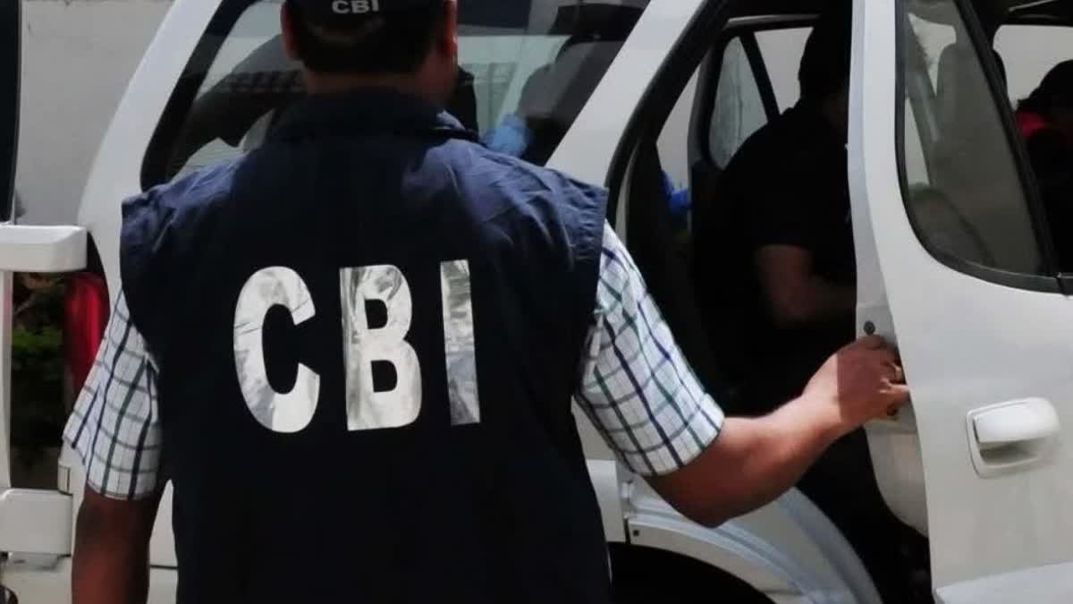 CBI raids 10 places in and around Delhi in cyber fraud case, swindling of Rs 117 crore revealed