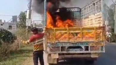Roorkee: Fire breaks out in honey bee boxes, chaos ensues