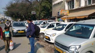 Unique initiative of Chamoli youth: Free taxi service to army personnel