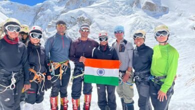 Three NCC cadets from Uttarakhand hoisted the tricolor on Mount Everest, created history