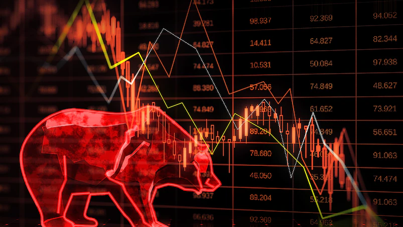 Volatility continues in Indian stock market, slight decline in Sensex and Nifty; Gold and silver also became cheaper